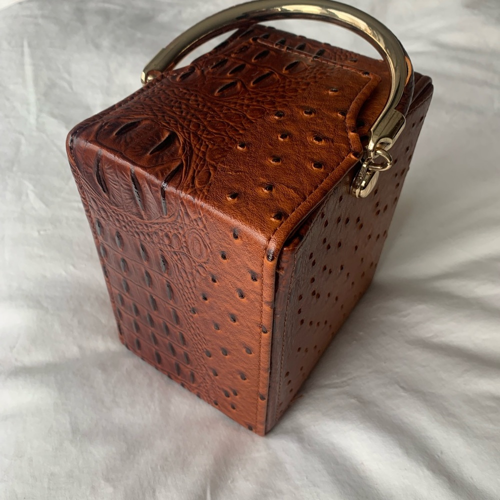 Elegant Brown Ostrich-Embossed Mini Square Bag - Picture 2 of 6